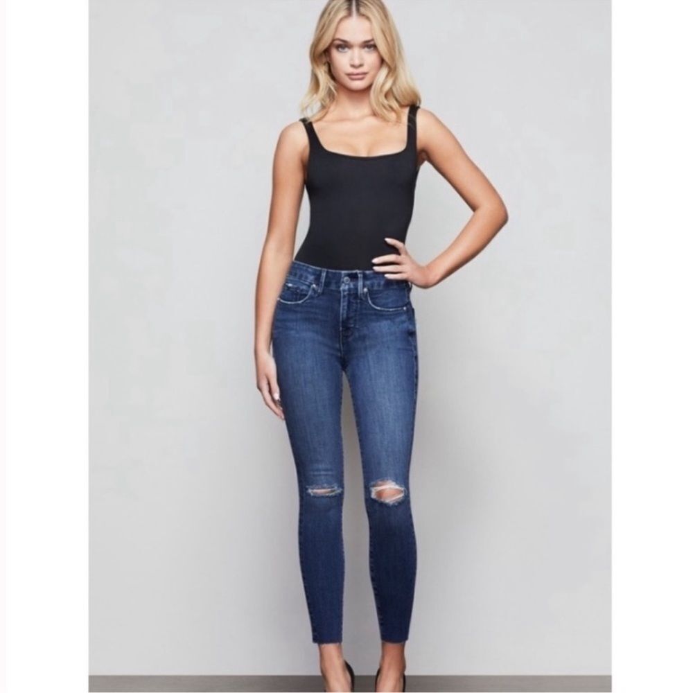 Good American Good Leg Crop Ripped Knee Raw Hem Size 4 27